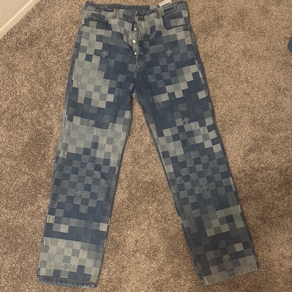 Louis Vuitton SS24 Pharrell Williams Pixel Denim Pants – Men’s Blue